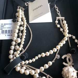 Brand new chanal necklace